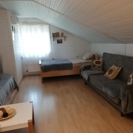 Garden Chalet Daugavpils Ngoại thất bức ảnh